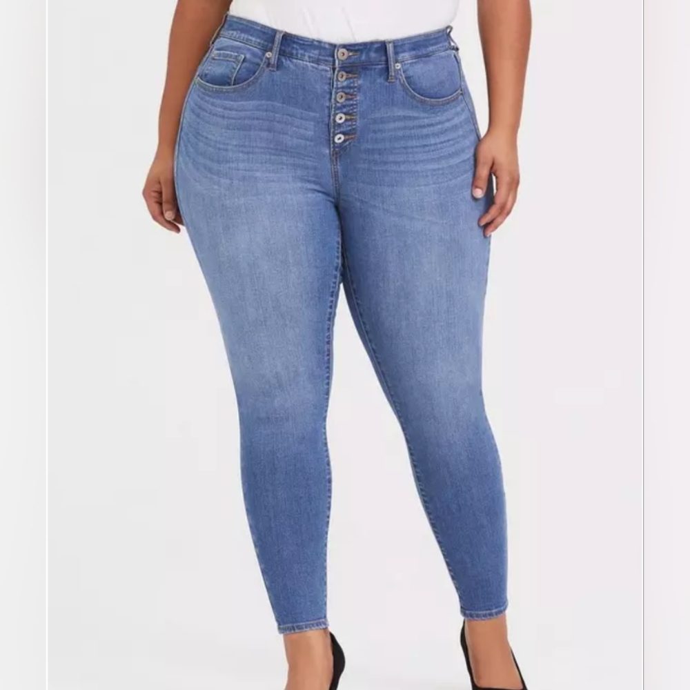 Torrid Jeans Premium Sky High Skinny with Button Fly Size 30 XT